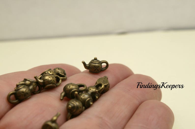 Bulk 50 Teapot Charms 3 Dimensional 10 x 6 mm Bronze Tone US Seller bz416