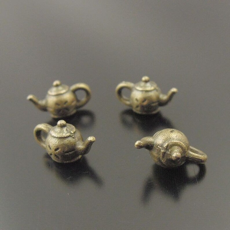 Bulk 50 Teapot Charms 3 Dimensional 10 x 6 mm Bronze Tone US Seller bz416