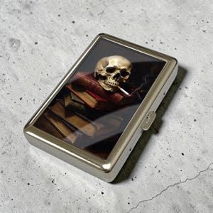 Capri Cigarette Case