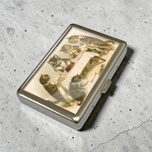 Capri Cigarette Case