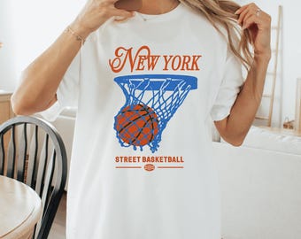 Camiseta de baloncesto de Nueva York, camiseta de baloncesto callejero, camiseta retro con estampado de aro, regalo deportivo de Nueva York para aficionados al baloncesto.