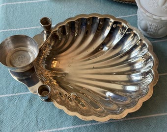 Vintage Silver Plated Scallop Shell Serving Dish with Dip Bowl, Coastal Decor