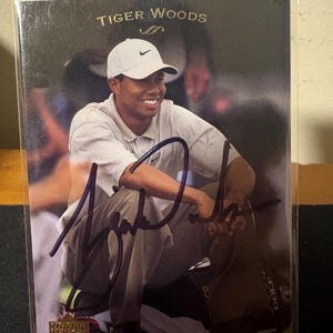 Tiger Woods 直筆サイン入りキャップ 証明書付き Tiger Woods Signed