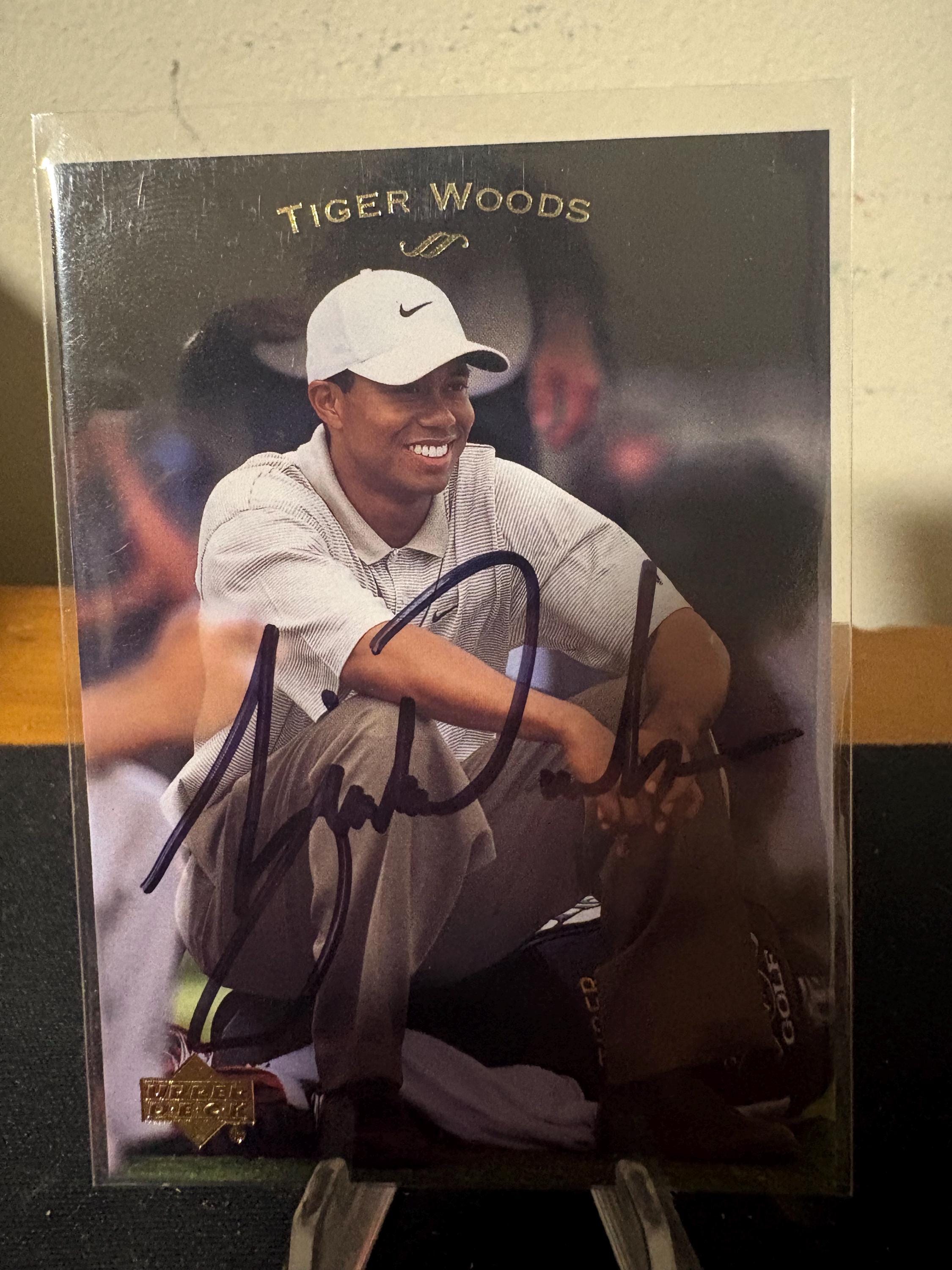 Tiger woods autograph - Etsy 日本