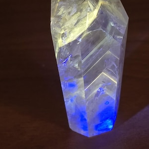 Powelite crystal