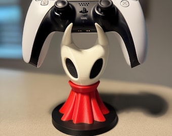 Custom 3D Printed Hollow Knight Hornet Controller Mount – Desk Accessory & Display Stand for PS5/Xbox/Switch Controllers
