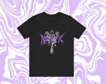 Gothic Bouquet Rose Graphic Tee | Vintage Dark Floral Aesthetic T-Shirt | Black Cottagecore Streetwear Shirt
