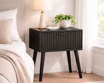 Comodino moderno nero con anta contenitore, tavolino da letto in stile metà secolo, tavolino laterale in legno, tavolino minimalista