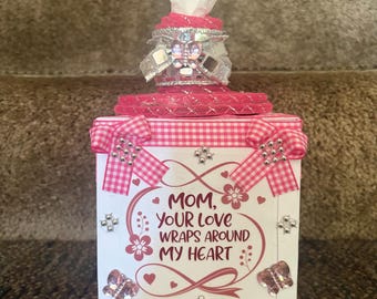 Caja de pañuelos recargable hecha a mano para el Día de la Madre