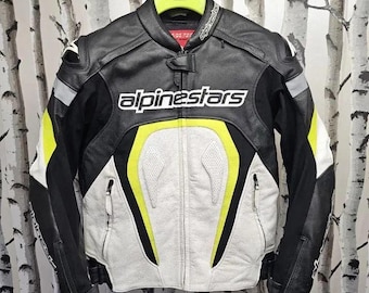 アルパインスターズ アーマードレザージャケット - 保護性能に優れたスポーツバイク用バイクギア