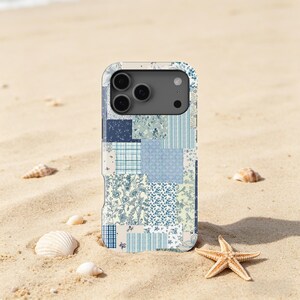 Funda para teléfono con diseño botánico de cuadros vichy y patchwork, funda con estética floral para iPhone 17 16 15 14 13 12 11 + MagSafe, Samsung S26 S25 S24 S23 FE
