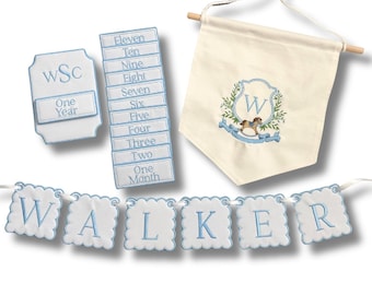 De Keepsake-collectie | Geborduurde mijlpaalkaarten voor baby's en naambanner | Gepersonaliseerde baby aandenken cadeau | Set geboortekaartjes
