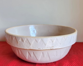 Large Antique Gray Ruckels Pottery White Hall Illinois USA 12" Stoneware Shoulder Sawtooth Picket Bowl Farmhouse Rustic Decor Mixing Bowl