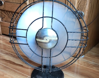 Antique VICTOR MIRACLE BREEZE Art Deco 12” Oscillating Electric Fan, Industrial Black Cast Iron Electric Desk Fan, Single Speed, Wall Fan