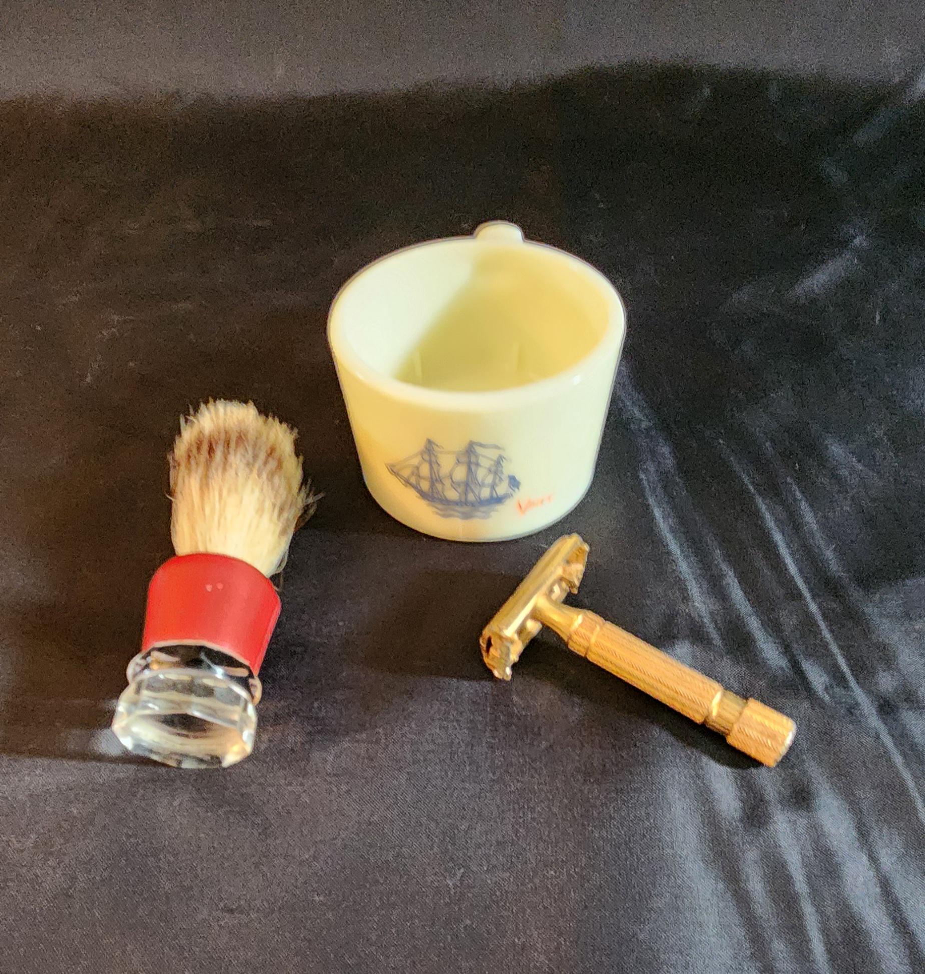 Old Spice Ship Shaving Custard Glass Mug Shaving Brush and Gold Razor