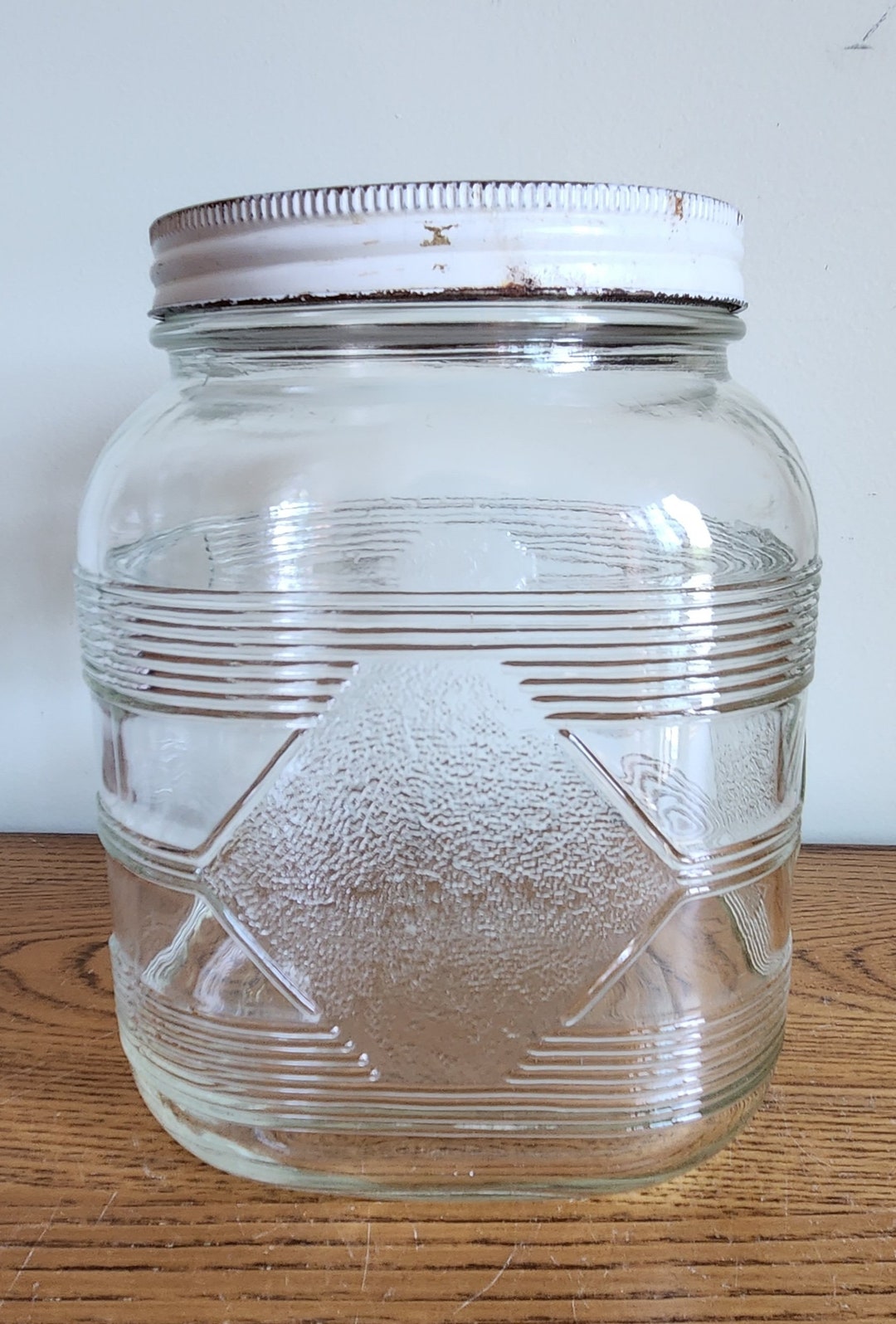 jar The Bzz Gun Metal Stash Jar - airtight - lightweight durable
