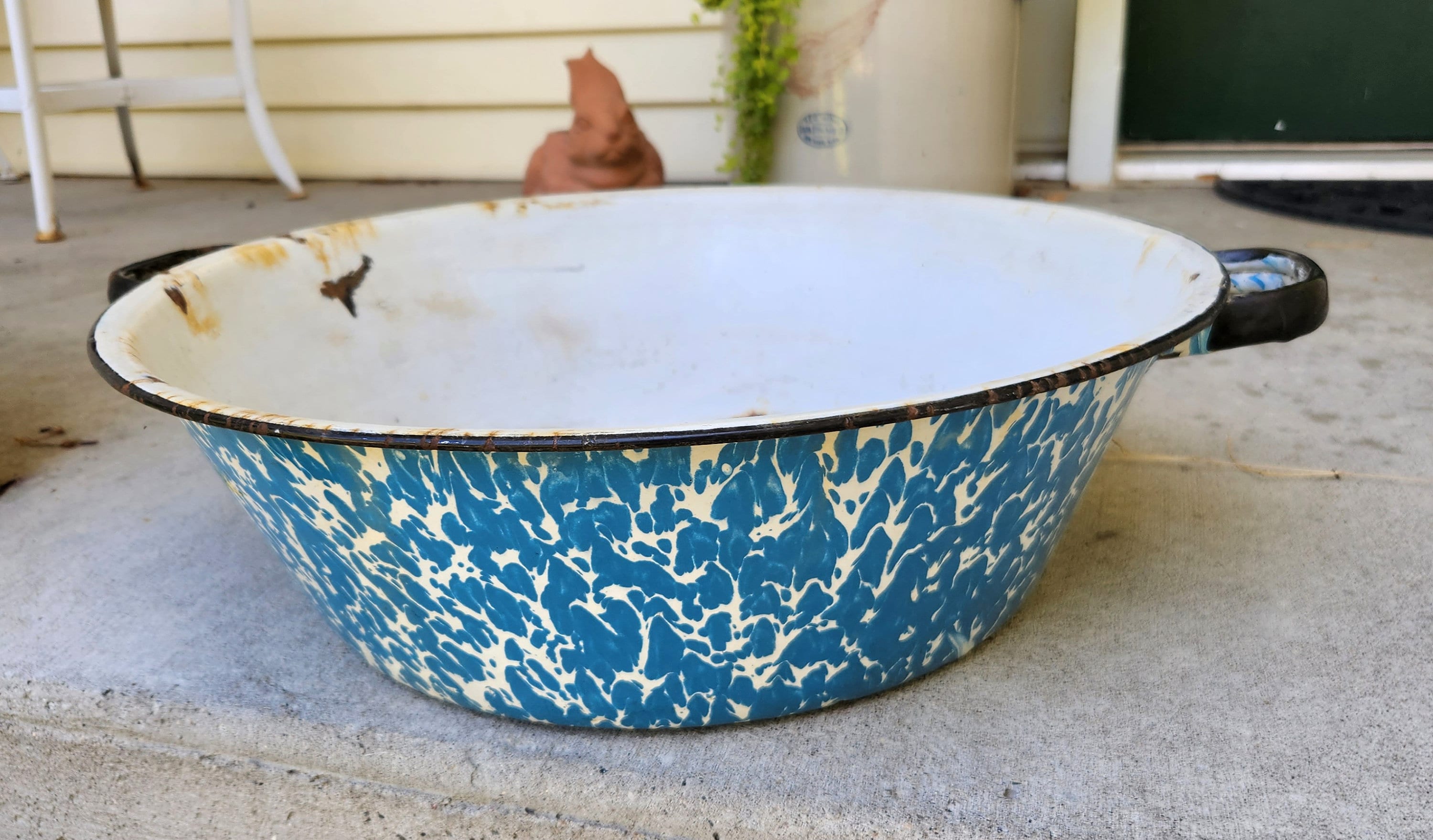 工芸品 Bowl Large Vintage Blue Swirl Graniteware Enamelware Bowl Tub Basin