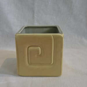 Red Wing Pottery Yellow Gray 1242 Square Cube Planter Mid Century Modern Vase  #26