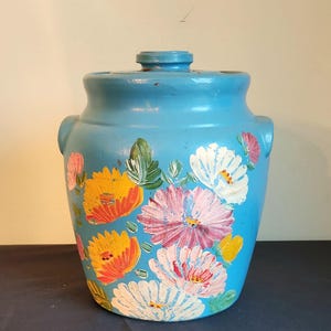 米国　ランズバーグ社　RANSBURG　ブルー　ケーキ　ストッカー　ドーム Vintage Ransburg Stoneware Cookie Storage Jar Crock Blue With Hand