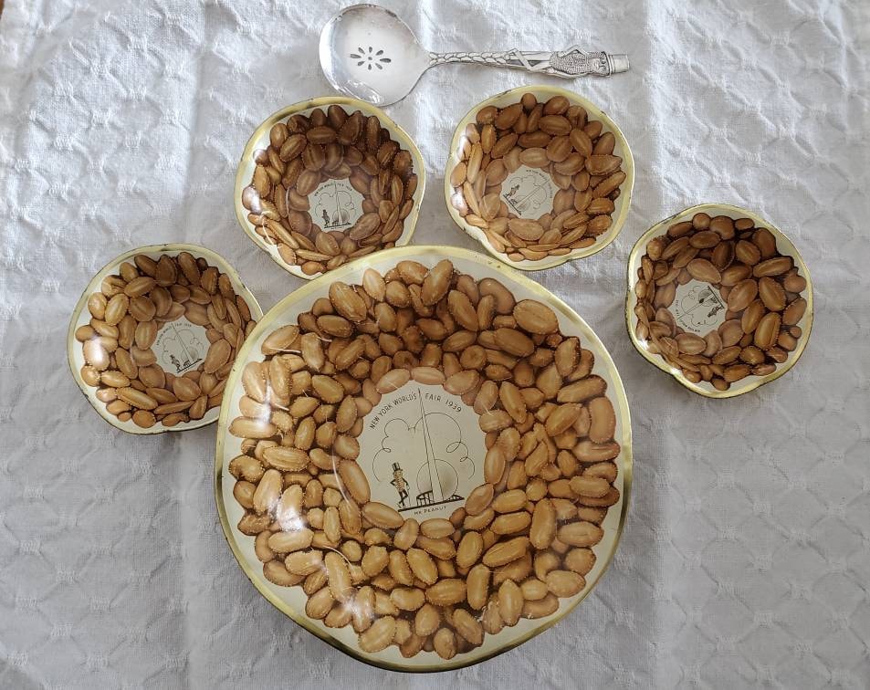 1939 New York World's Fair Mr. Peanut Planters 6 Piece Nut