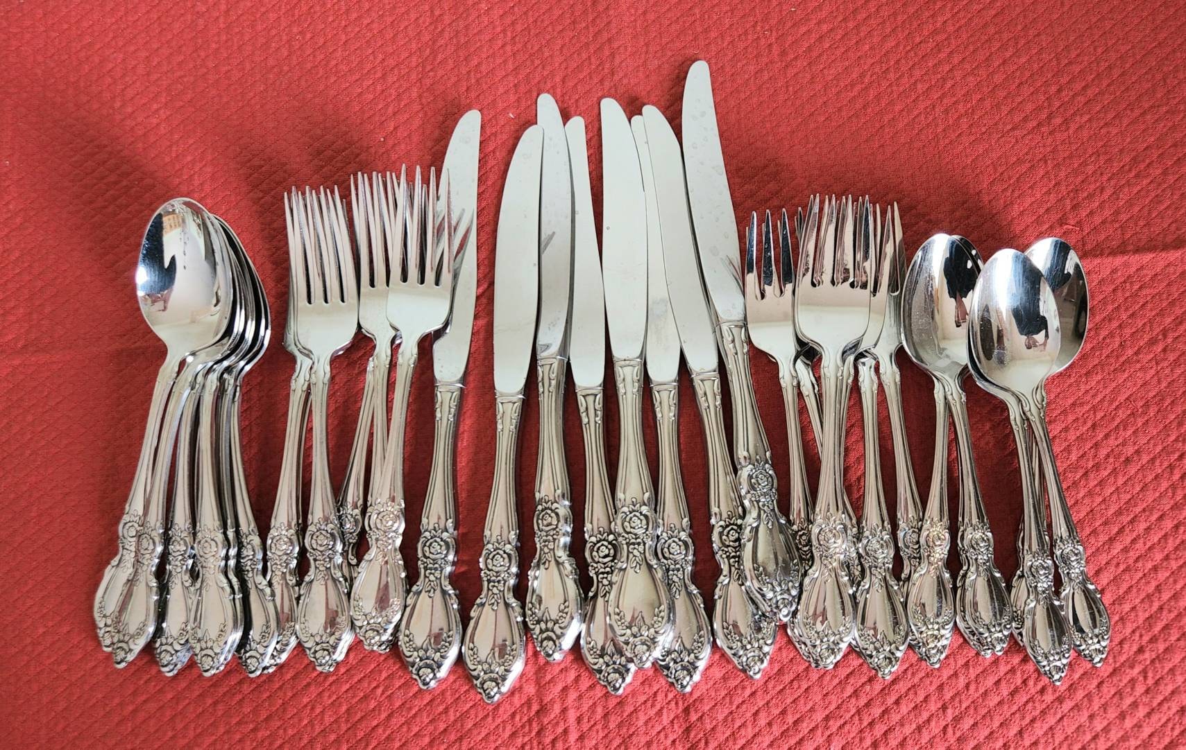 Oneida Community Plantation 1987 Stainless Flatware 30- or 40