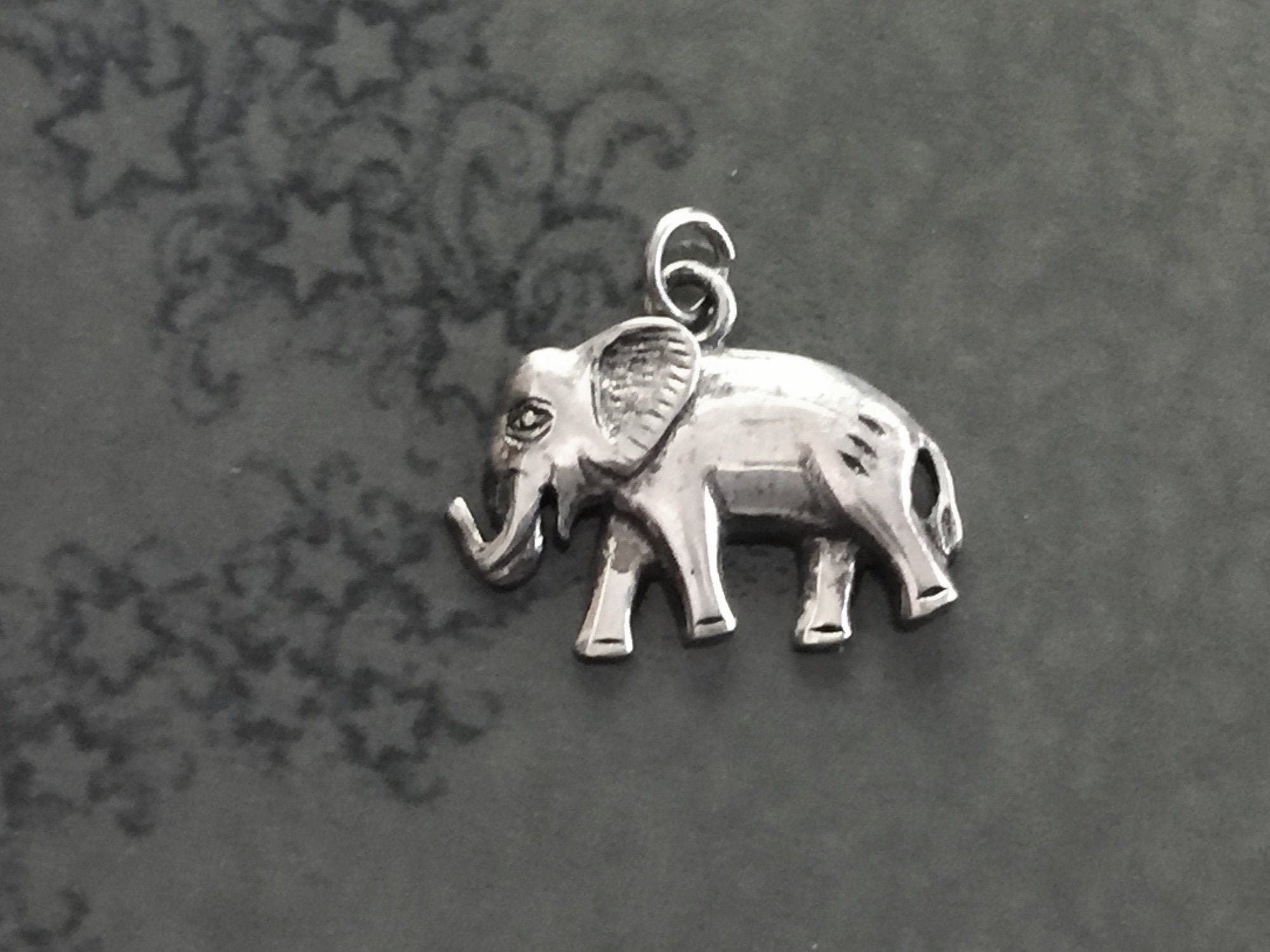 Asia elephant pendant silver elephant jewelry jungle charm Indian elephant Vintage sterling silver elephant charm bracelet charm