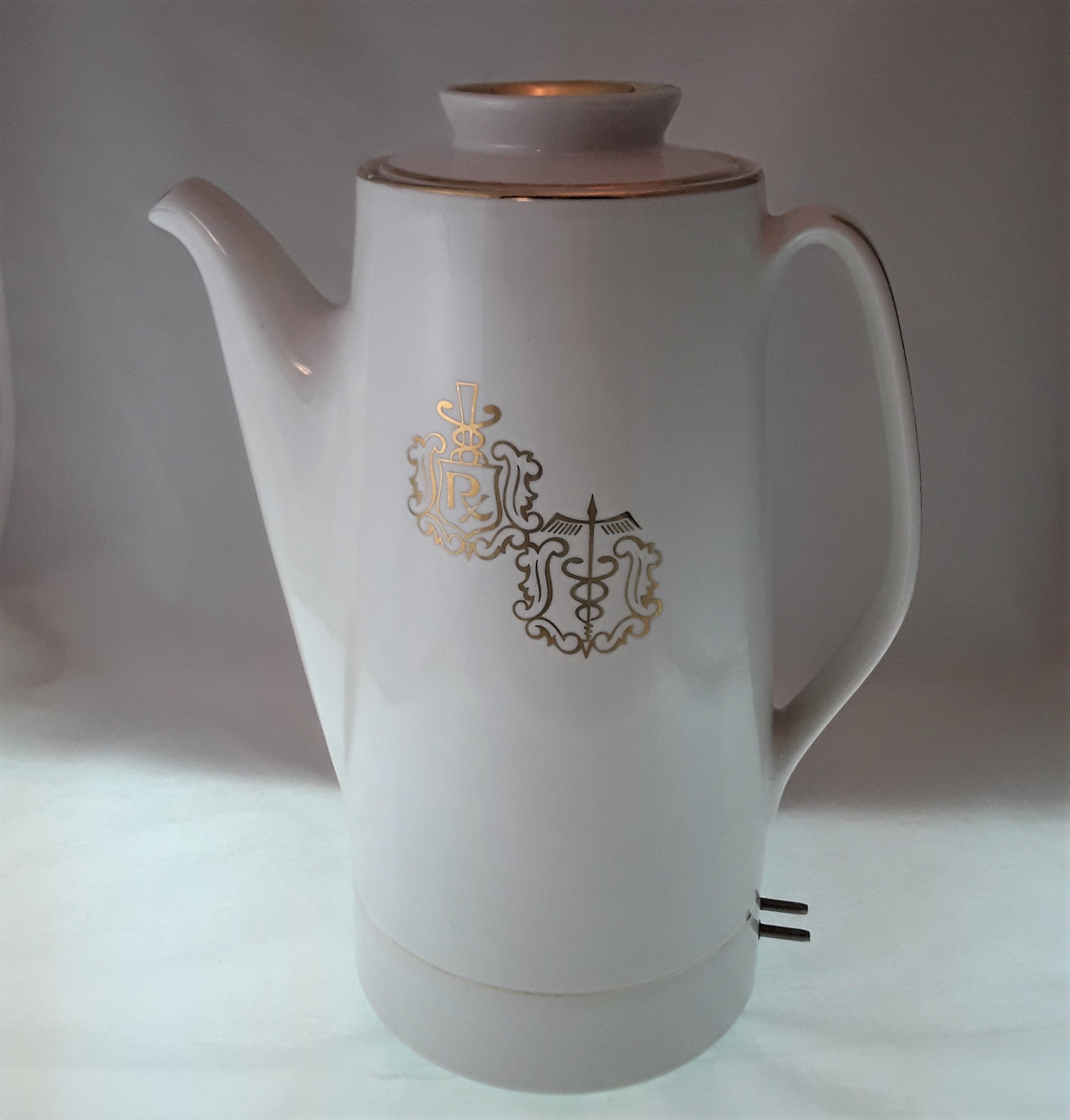 Hall China Vintage Electric Percolator Coffee Pot Doctor Office Medical