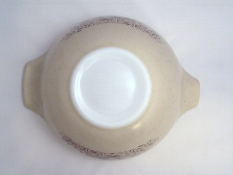 Corning Glass Pyrex Forest Fancies 442 Cinderella Mixing Bowl 1 12 Quart Mushroom