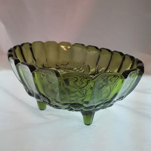Cuenco de fruta de uva de cosecha de pie grande de vidrio Indiana vintage Aguacate verde