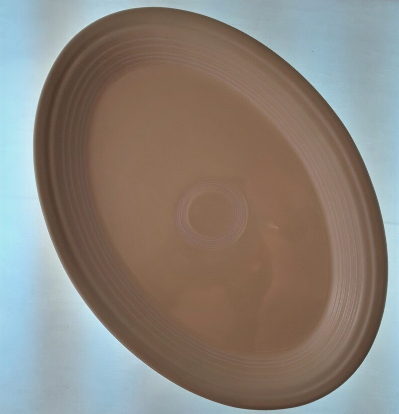 Homer Laughlin China Fiesta Ware Pale Yellow Oval Serving Platter - Thumbnail 2