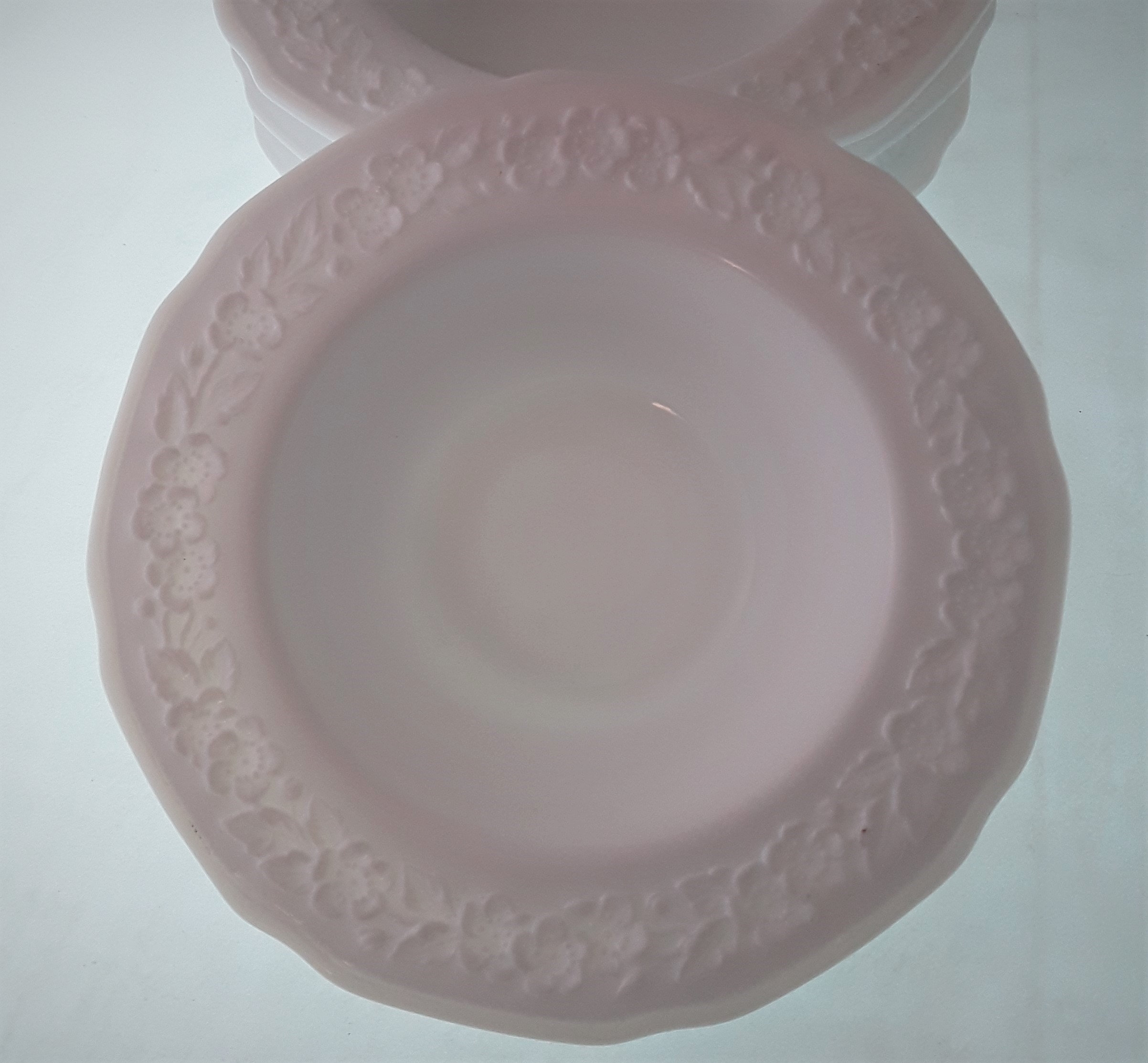 Set of 4 Vintage Indiana Milk White Glass Orange Blossom Fruit Dessert Bowl Dish Embossed Floral Rim