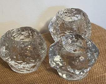 Set med 3 ljusstakar i glas, Kosta Boda, 50-tal, snöboll, Sverige