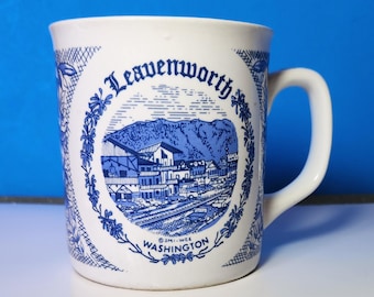 Leavenworth Washington Blue & White Vintage Souvenir Coffee Mug Cup SMI-WES 90s