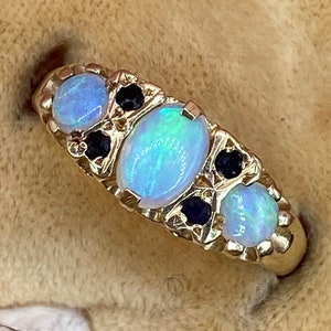 Victorian Style Opal and Sapphire Ring - Vintage 9ct Gold, hallmarked Multistone Trilogy Ring, U.S. Size 7, UK size N