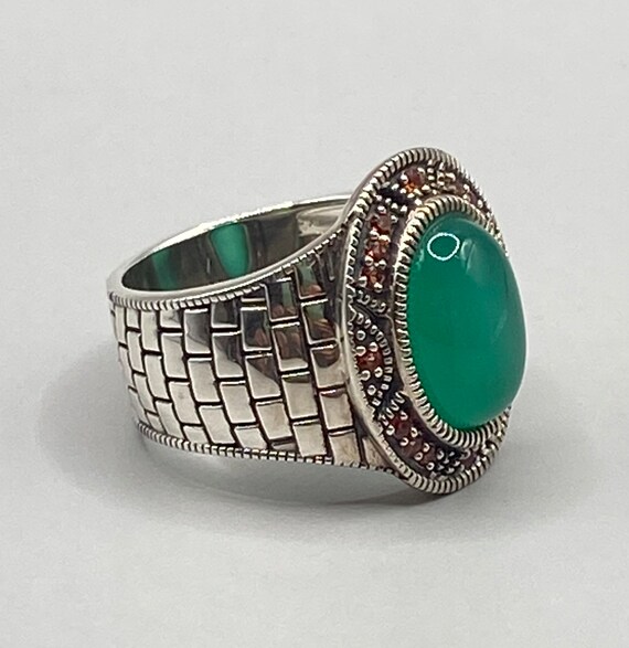 Stunning Sterling Silver Green Stone Ring. Large … - image 3