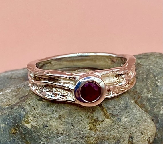 Vintage Silver Modernist Gemstone Ring. Handmade … - image 1