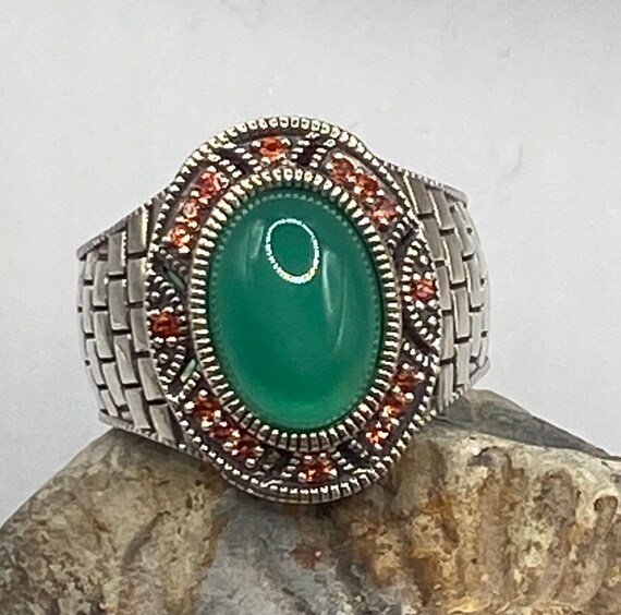 Stunning Sterling Silver Green Stone Ring. Large … - image 2