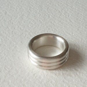 silver ring 3 loops image 3