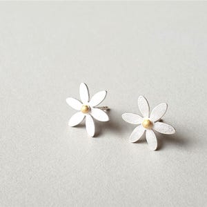 flower ear studs 925 silver 750 Gold small