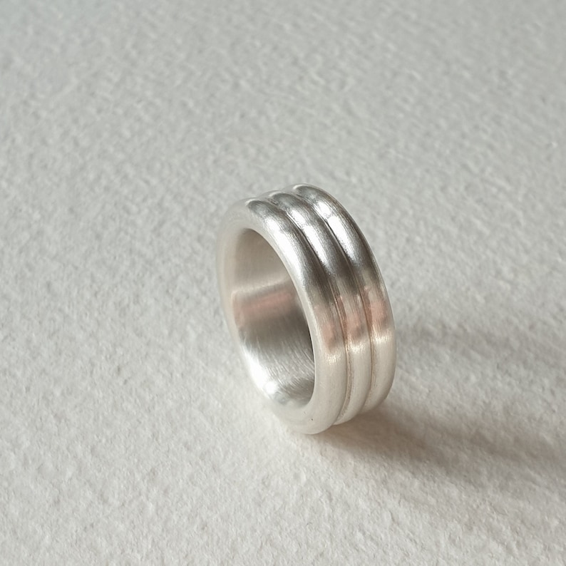 silver ring 3 loops image 1