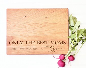 Personalized Gigi Cutting Board, Only The Best Moms Get Promoted to Gigi. Christmas Gifts for Gigi from Grandkids, by Milk & Honey.