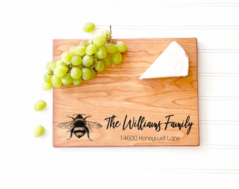 Personalized Charcuterie Board with Bee, Address and Name. Closing Gift from Realtors, Custom Housewarming Gift for First House.