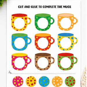 Może przedstawiać: Arkusz aktywności do druku zatytułowany CUT AND GLUE TO COMPLETE THE MUGS, zawierający dziewięć kolorowych ilustracji kubków z okrągłymi wycięciami oraz pięć pasujących okrągłych wzorów do wycięcia i wklejenia w kubki.