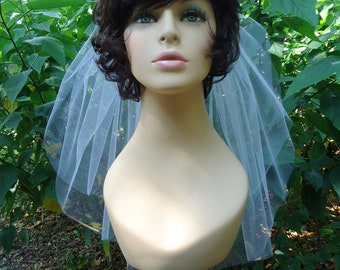 Short Bridal Veil, 2 Tier Veil, Cut Edge Veil, Shoulder Length Veil, 20 Inch Veil, Double Layer Veil, H1051CE