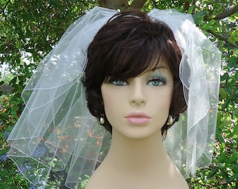 Wedding Veil, Flyaway Veil, Short Bridal Veil, Pencil Edge Veil, 2 Tier Veil, H1050