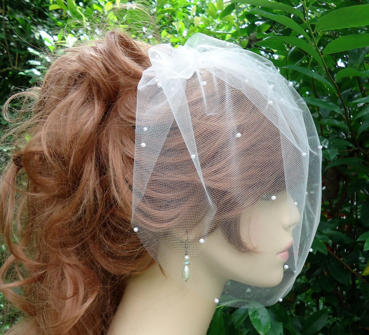 thumbnail image 2 of Birdcage Wedding Veil – 12 Inches X 1 Yard – Unbranded 2 of 5