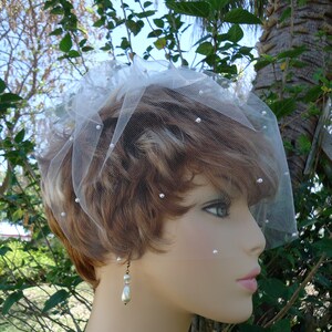 Birdcage Veil, Tulle Mini Veil, Bridal Veil, Wedding Veil, 9 Inch Veil, Scattered Pearl Veil, Bridal Accessory, H2024SP image 2