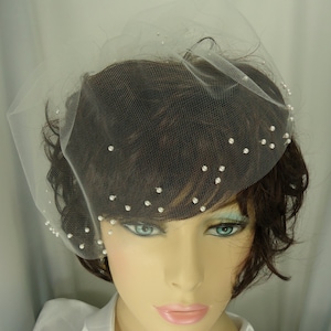 Birdcage Veil, Tulle Mini Veil, Bridal Veil, Wedding Veil, 10 Inch Veil, Scattered Pearl Veil, Bridal Accessory, H2025-SPP1