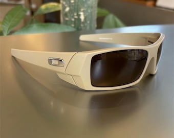 Oakley Gascan Sunglasses OO9096 - White Frame Polarized