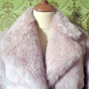 CUSTOM MADE - Delicate & Femenine Soft Fox Fake Fur Coat